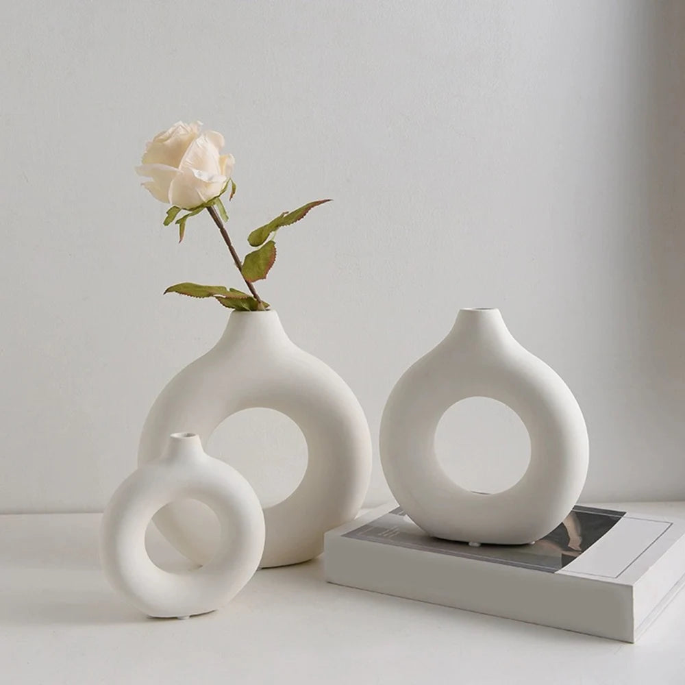 modern Ceramic Flower Vase For Home Living Room Decoration
